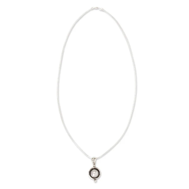 silver lock necklaces-Handmade Sterling Silver 'Lunar Shadow' Pearl Necklace (10 mm) (Mexico)