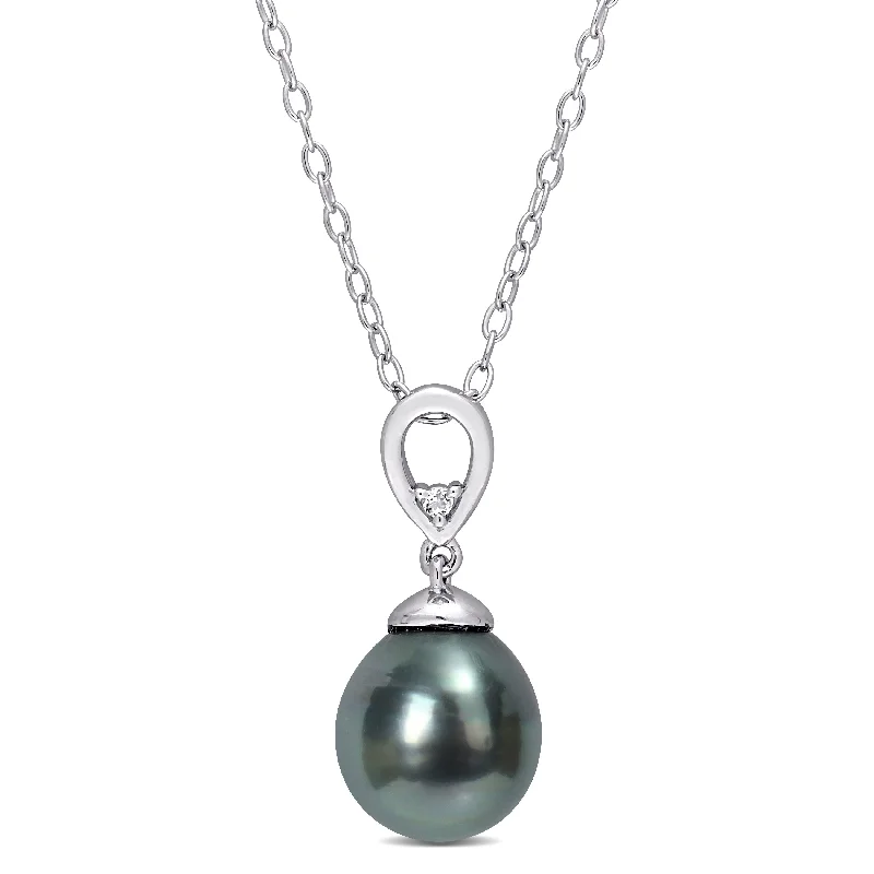 trendy necklaces for women-Miadora White Topaz and 8-9mm Black Tahitian Cultured Pearl Fashion Pendant with Chain Silver