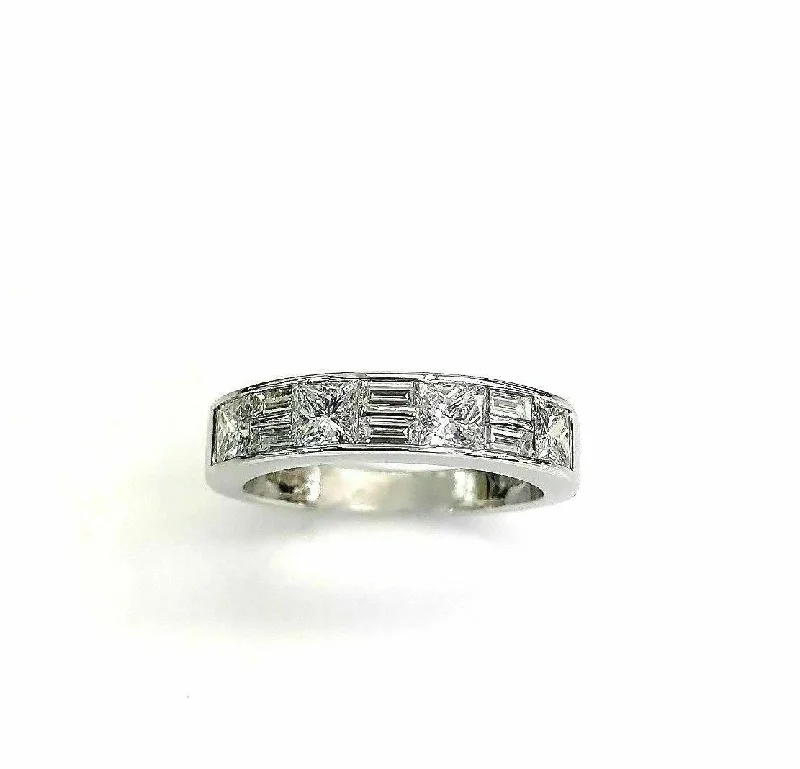 cubic zirconia ring for women -1.95 Carats t.w. Diamond Anniversary/Wedding Ring 18K Gold VS Diamonds Platinum