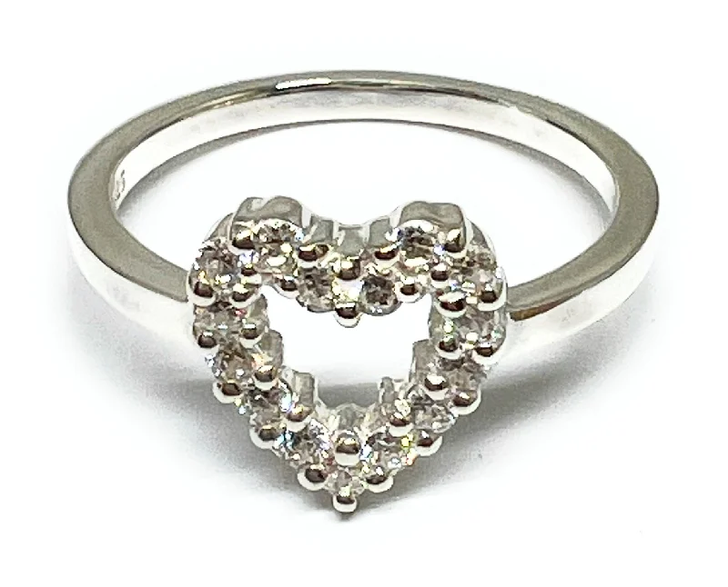 luxury emerald ring for weddings -.925 Silver Classic Heart CZ Ring