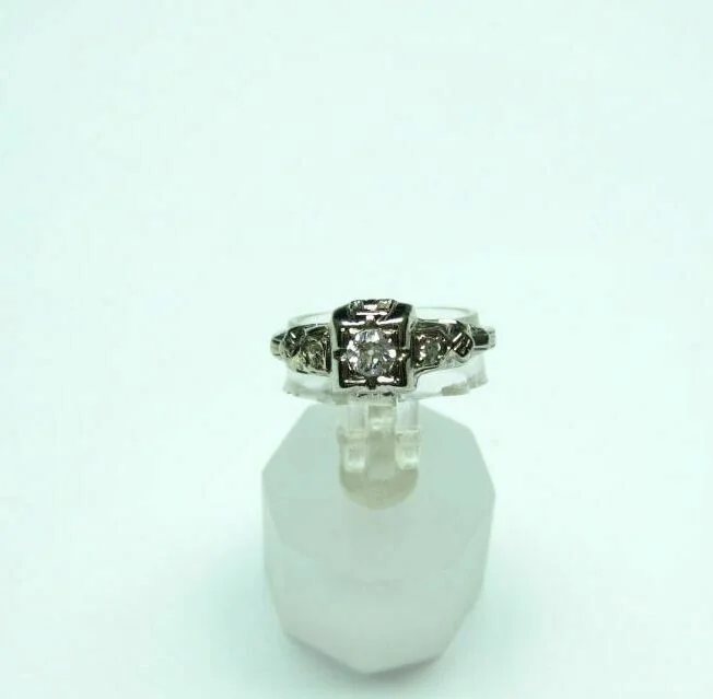 solitaire diamond ring for engagements -Antique Art Deco Diamond Wedding/Anniversary Ring 0.30 Carat t.w. 14K Gold