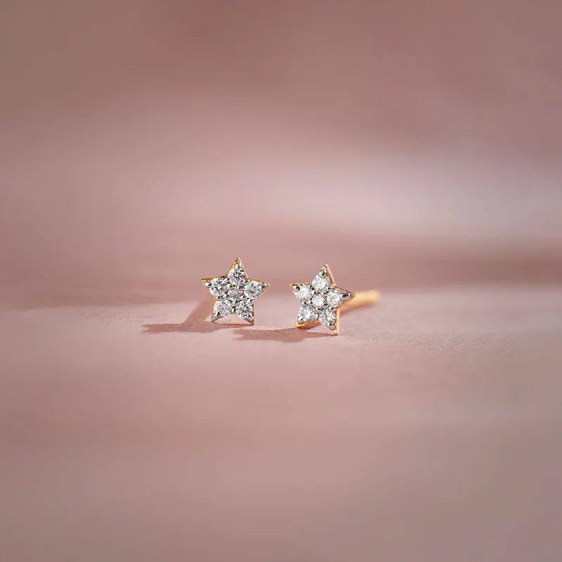 floral stud earrings-Star Diamond Earrings