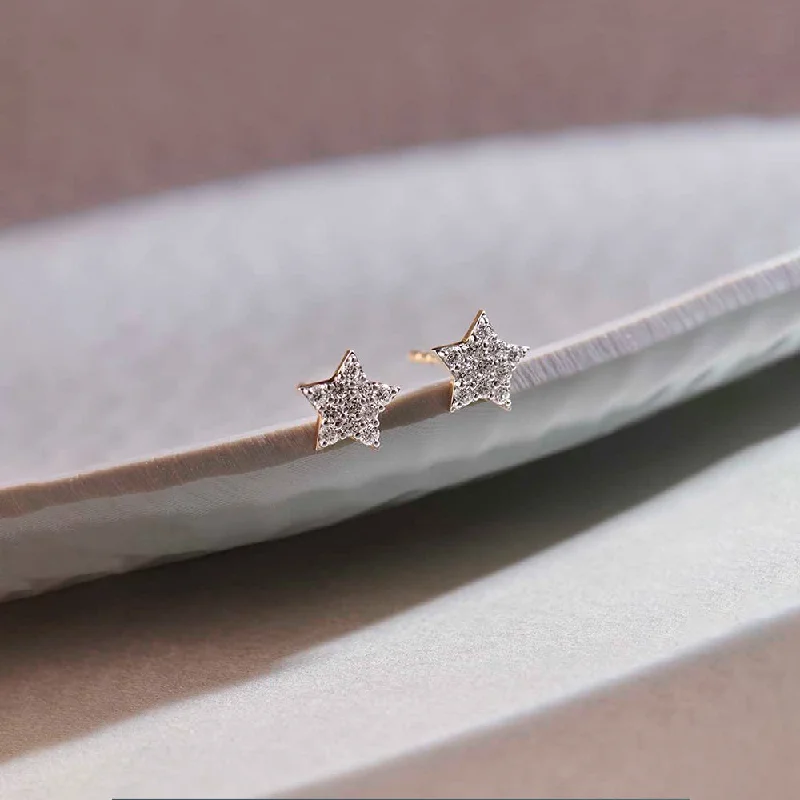 rose gold stud earrings for women-Star Pave Diamond Earrings