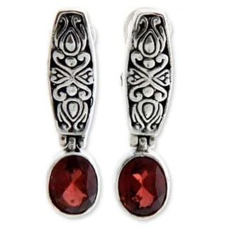 stud earrings for wedding gifts-Sterling Silver Pura Dalem Garnet Earrings